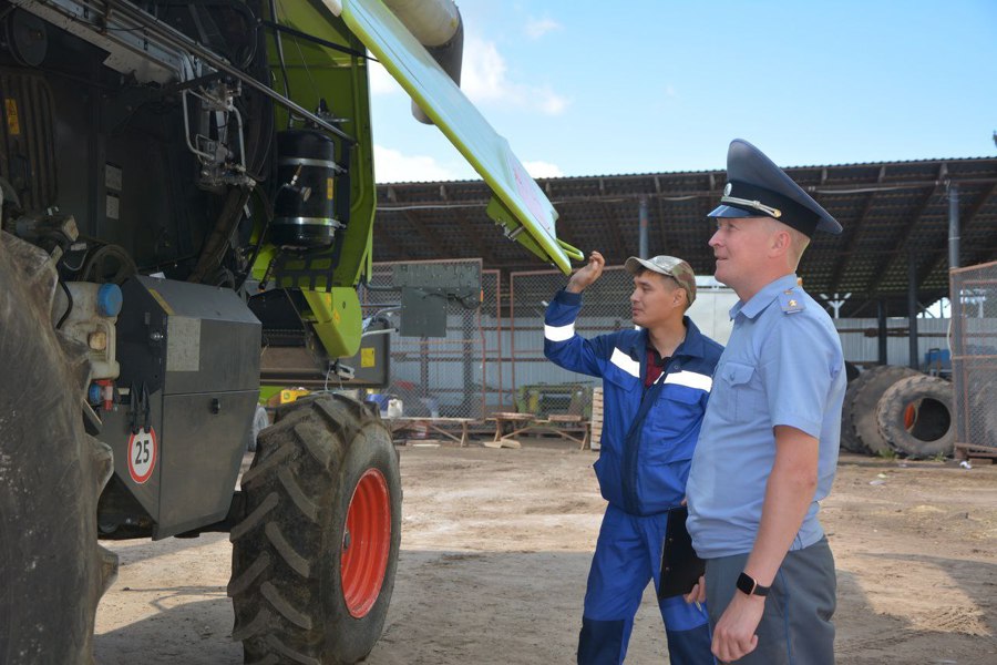 В Чебоксарском муниципальном округе завершается техосмотр зерноуборочных комбайнов