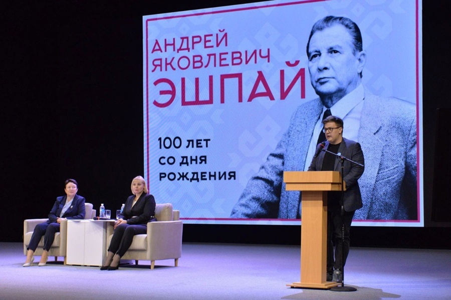 Председатель Молодежного совета при Минкультуры Чувашии прокомментировал встречу Президента России Владимира Путина и Главы Чувашии Олега Николаева
