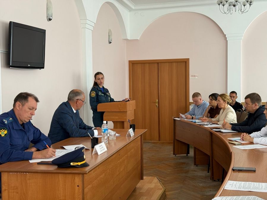 Антитеррористическая комиссия Новочебоксарска проверила готовность к Дню знаний и выборам