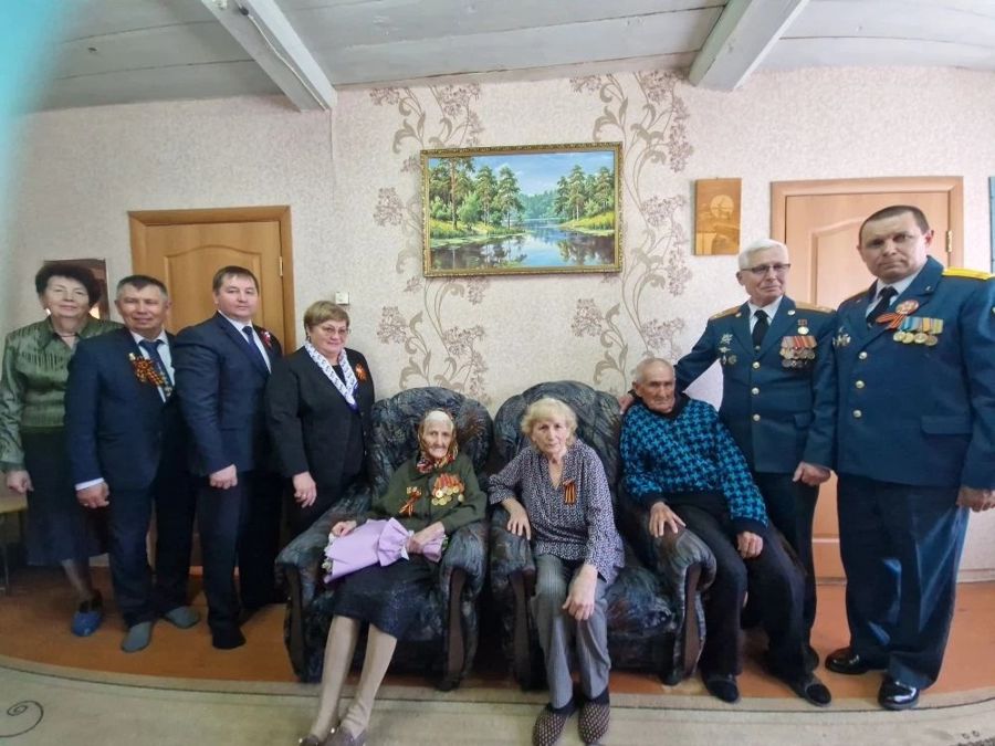 Символ Победы: в Цивильске поздравили 102-летнюю участницу войны  Нину Андреевну Федорову