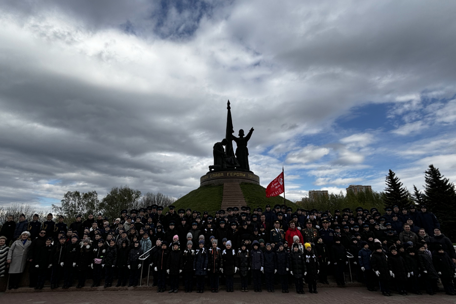 Торжественная кадетская поверка,  посвященная 80-летию Победы в Великой Отечественной войне