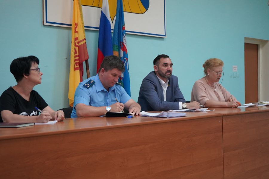 В администрации Мариинско-Посадского округа обсудили подготовку к отопительному сезону 2026/2027 годов