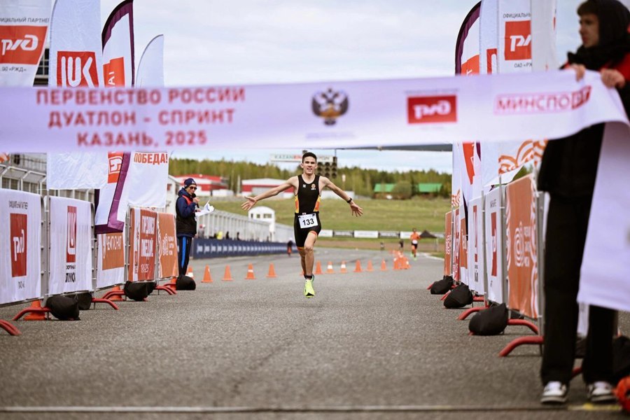 Савелий Фролов - победитель первенства России по триатлону