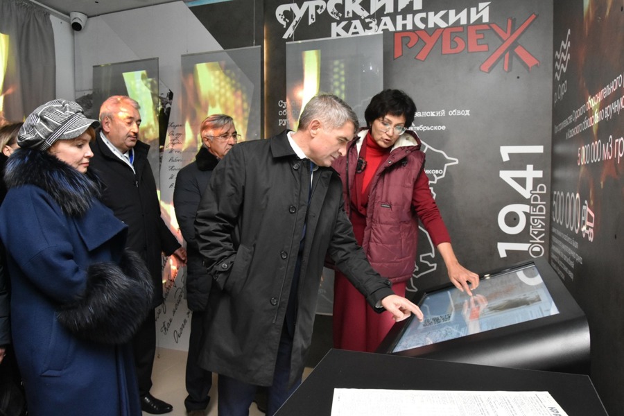 Глава Чувашии открыл музей мемориала «Строителям безмолвных рубежей»