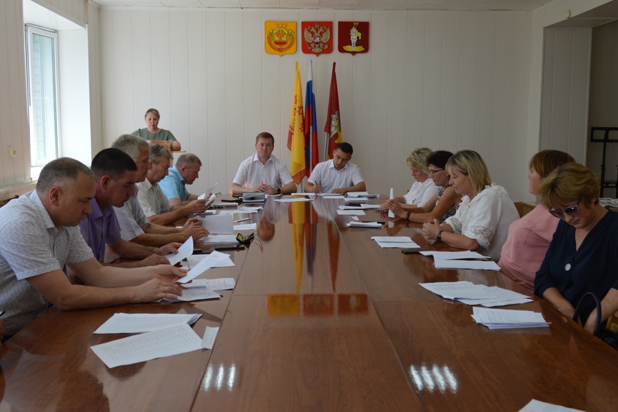 Состоялось очередное заседание Собрания депутатов Янтиковского муниципального округа 1 созыва
