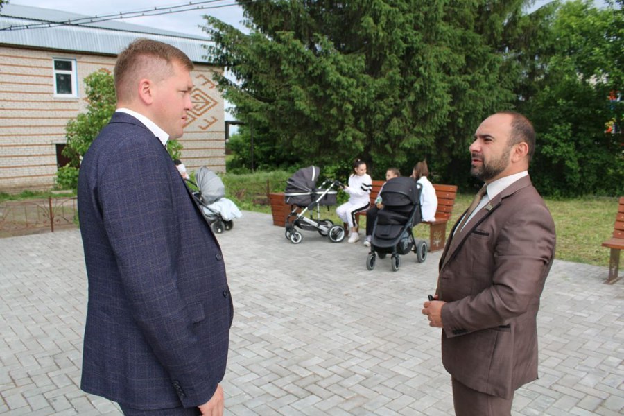 Янтиковский муниципальный округ посетил депутат Чебоксарского городского Собрания депутатов Размик Мамиконян