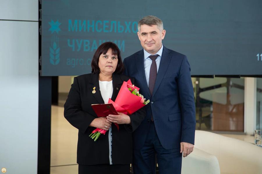 Савельевой Эльвире Васильевне присвоено почётное звание «Заслуженный работник сельского хозяйства Чувашской Республики»