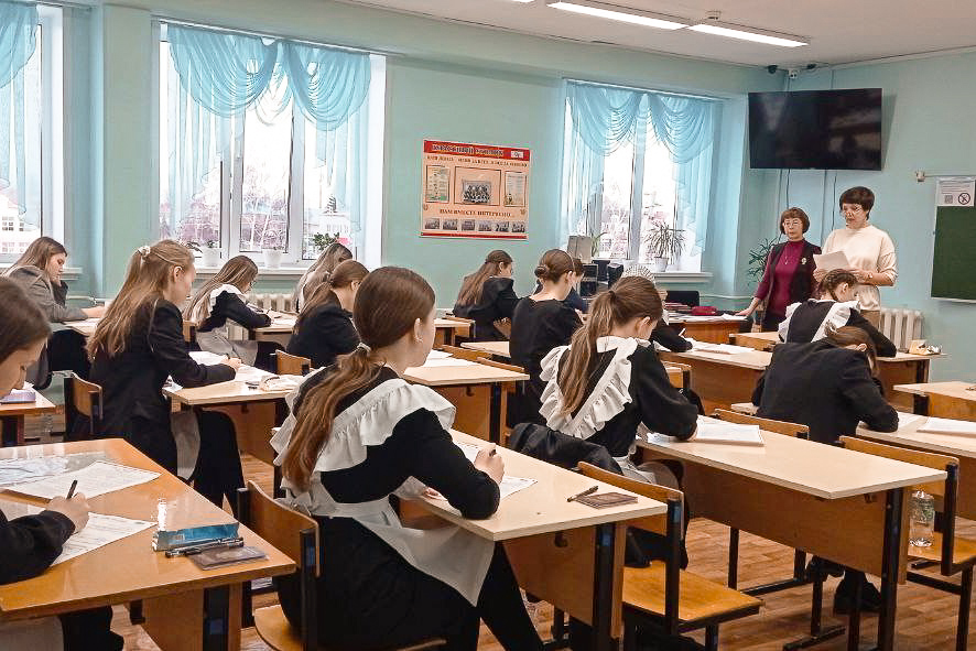 Олег Николаев: в Чувашии у школьников растёт интерес к изучению точных наук