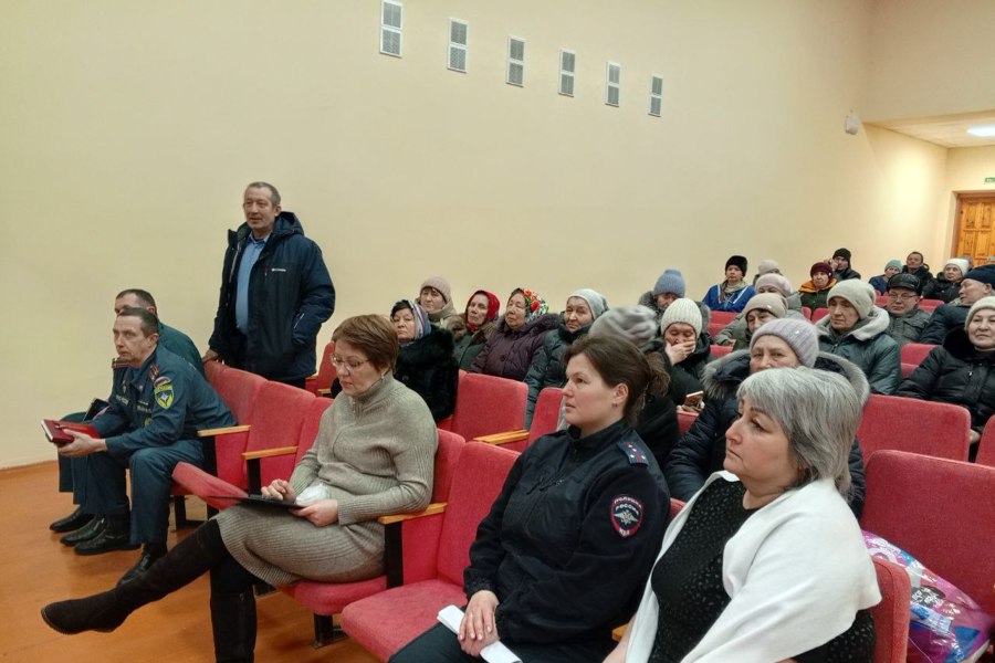 Встречи с населением округа продолжаются