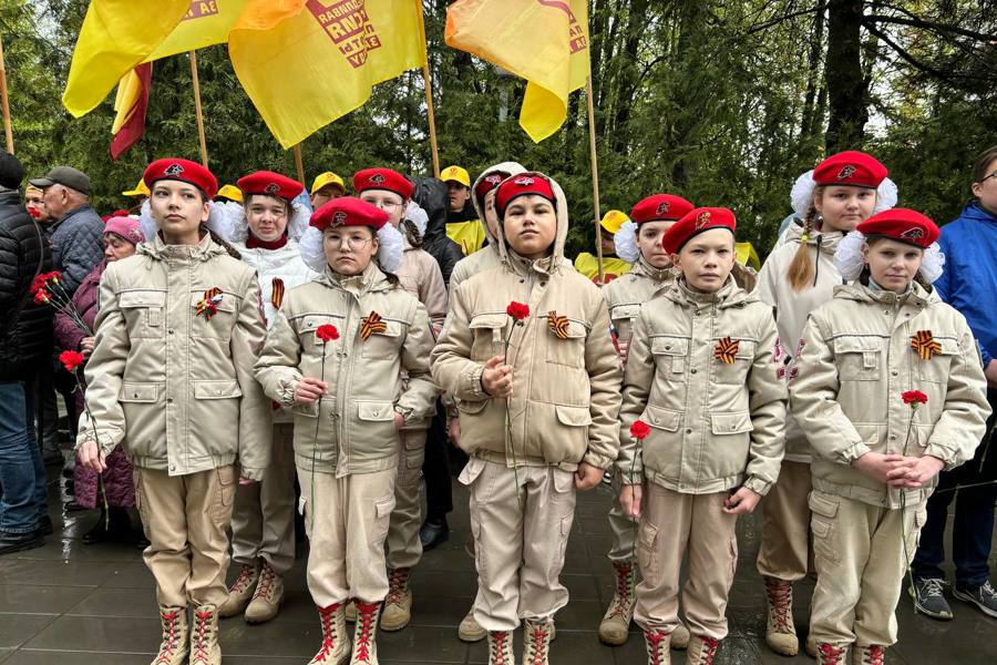 В Чебоксарах почтили память воинов, умерших от ран в госпиталях в годы Великой Отечественной войны