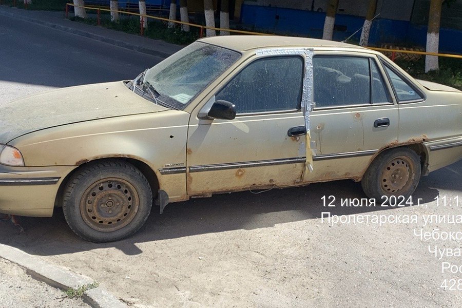 В Чебоксарах ищут владельцев бесхозных автомобилей