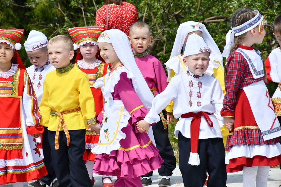 В Батыревском муниципальном округе дан старт благотворительной акции «Взрослые детям»