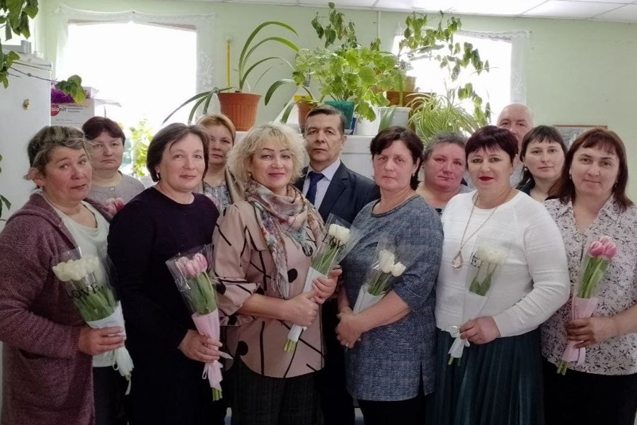 Поздравление главы муниципального округа Ивана Михопарова с Днем ветеринарии