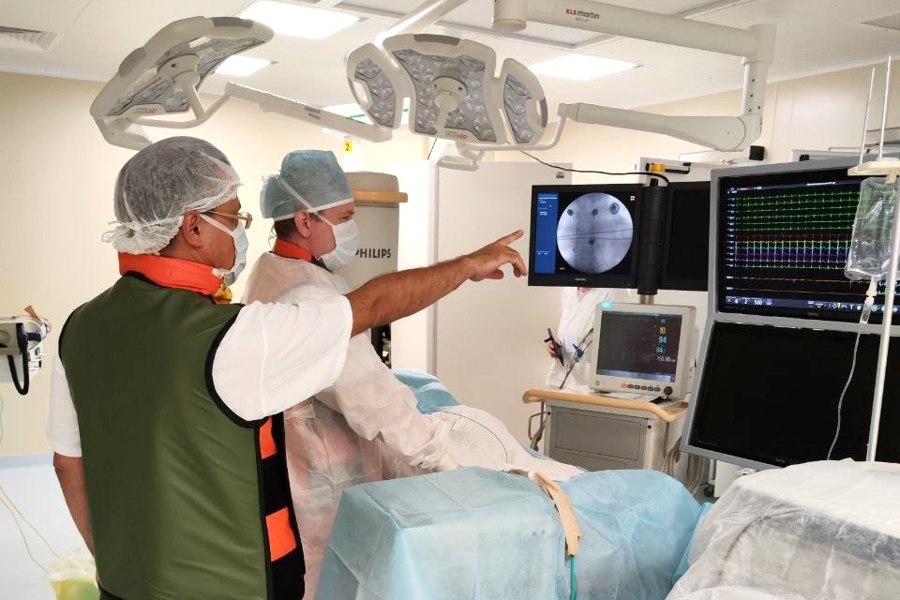 В Республиканском кардиодиспансере во время мастер-класса прооперированы 11 пациентов с желудочковыми тахикардиями