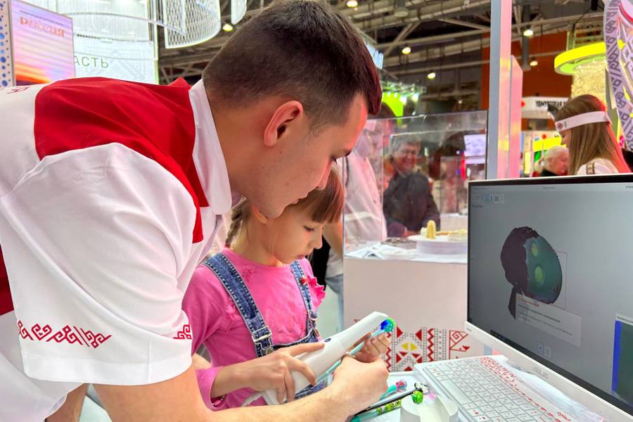 Стоматологи Чувашии на выставке «Россия» уделяют особое внимание детям