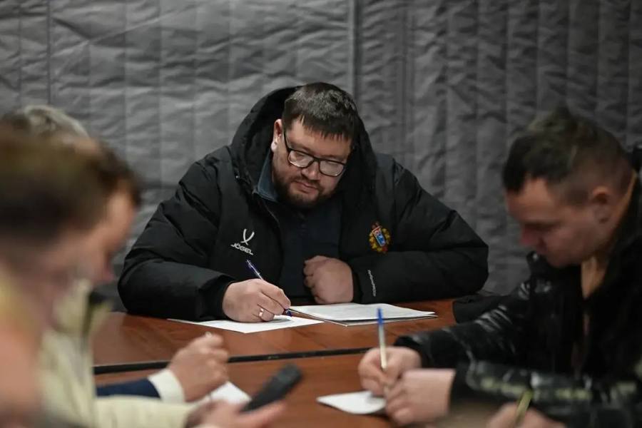 Глава города Чебоксары Станислав Трофимов провел оперативный штаб на месте событий атаки БПЛА