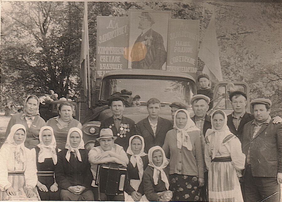 «Момент истории: сила трудового коллектива» (к 100-летию конезавода)