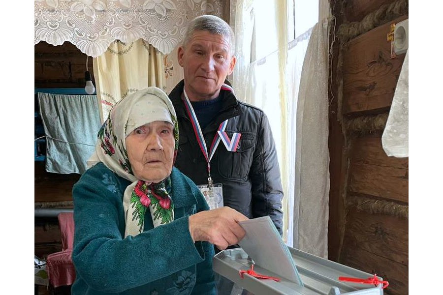 100-летняя Перасковия Иванова:  «Я отдала свой голос за стабильность и процветание России, за мир на земле»