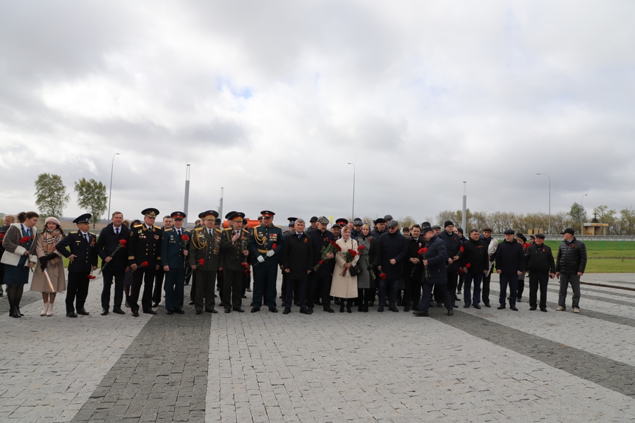 В честь Дня Победы  состоялась торжественная церемония возложения цветов на Мемориале «Строителям безмолвных рубежей»
