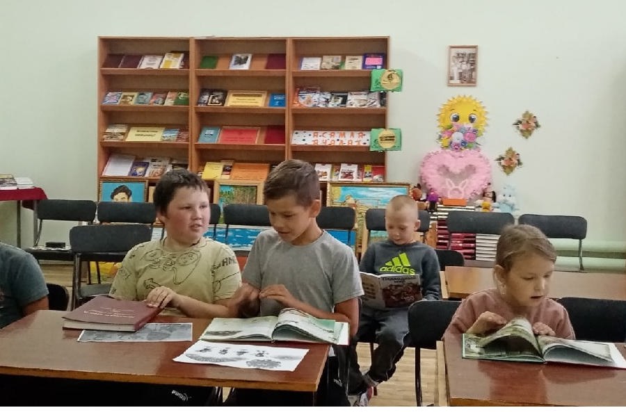 Всероссийский урок «Эколята - молодые защитники природы» прошел в Лащ-Таябинской сельской библиотеке