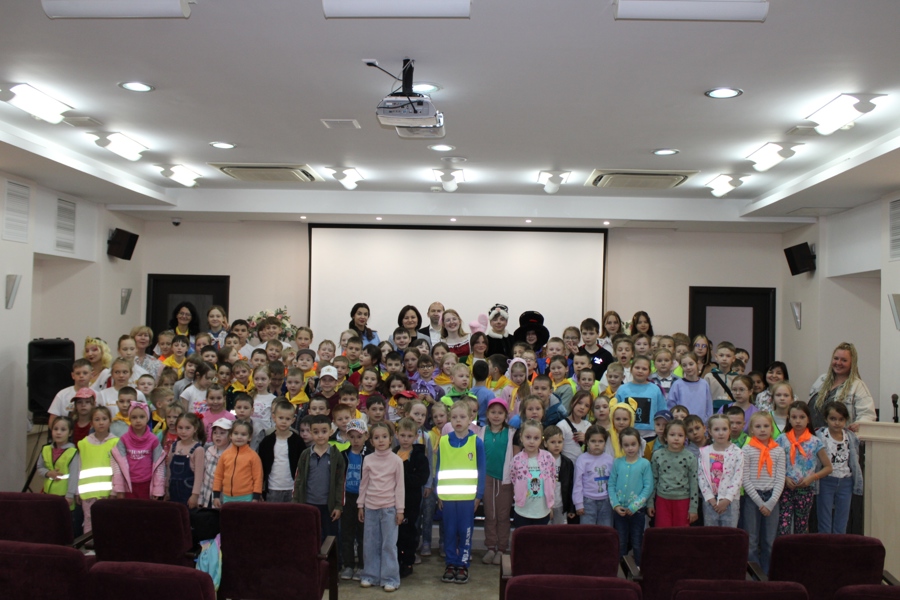 В рамках детского фестиваля «Зелёная Чувашия» экологи рассказали детям о важности сохранения окружающей среды