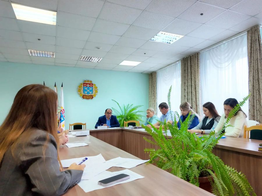 В Московском районе обсудили борьбу с нелегальной занятостью и повышение зарплат