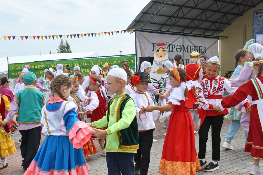 Праздник Шакирдов
