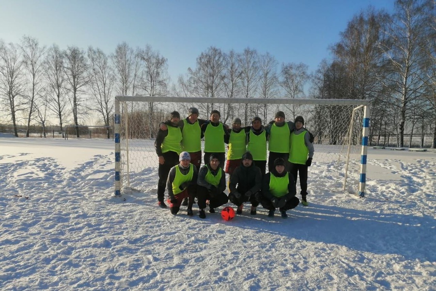 7 января стартовало Открытое первенство Ядринского муниципального округа по зимнему футболу 8×8