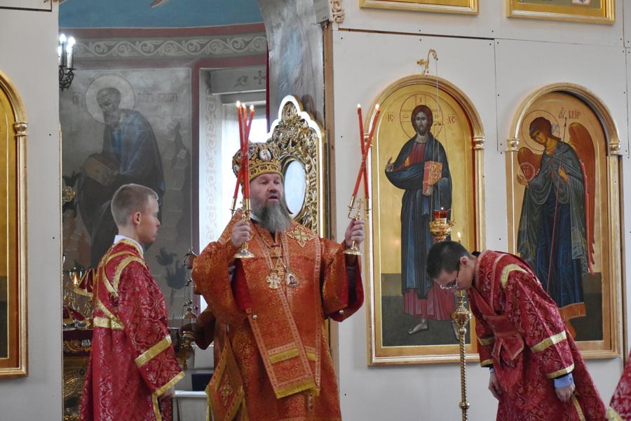 В храме в честь иконы Божией Матери «Казанская» состоялась праздничная литургия