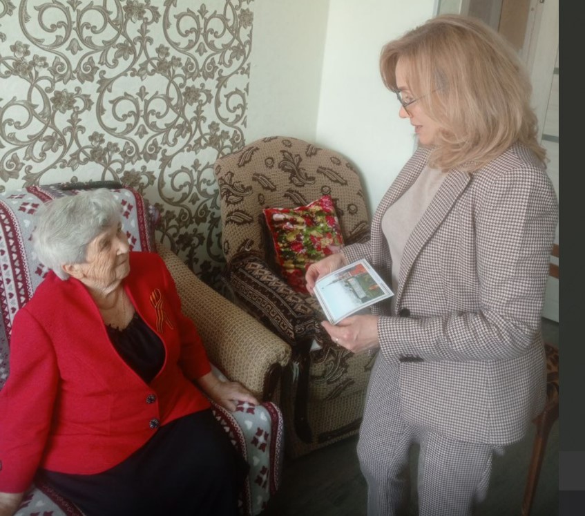 В Чебоксарах 95-летие отметила долгожительница Московского района