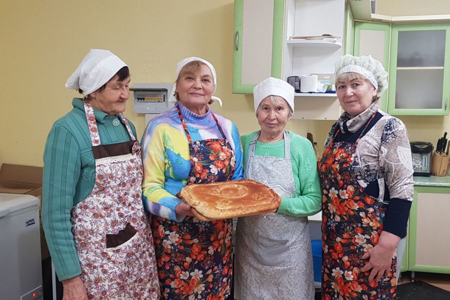 Очередное занятие в кулинарном кружке «Быстро, вкусно, сытно»