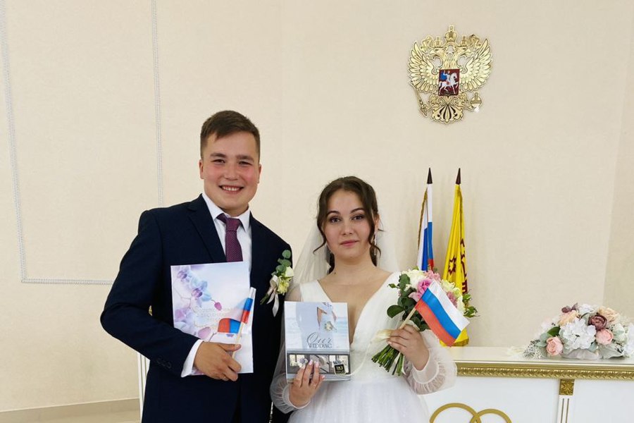 В преддверии Дня России в отделе ЗАГС администрации Моргаушского муниципального округа проведены торжественные церемонии бракосочетания