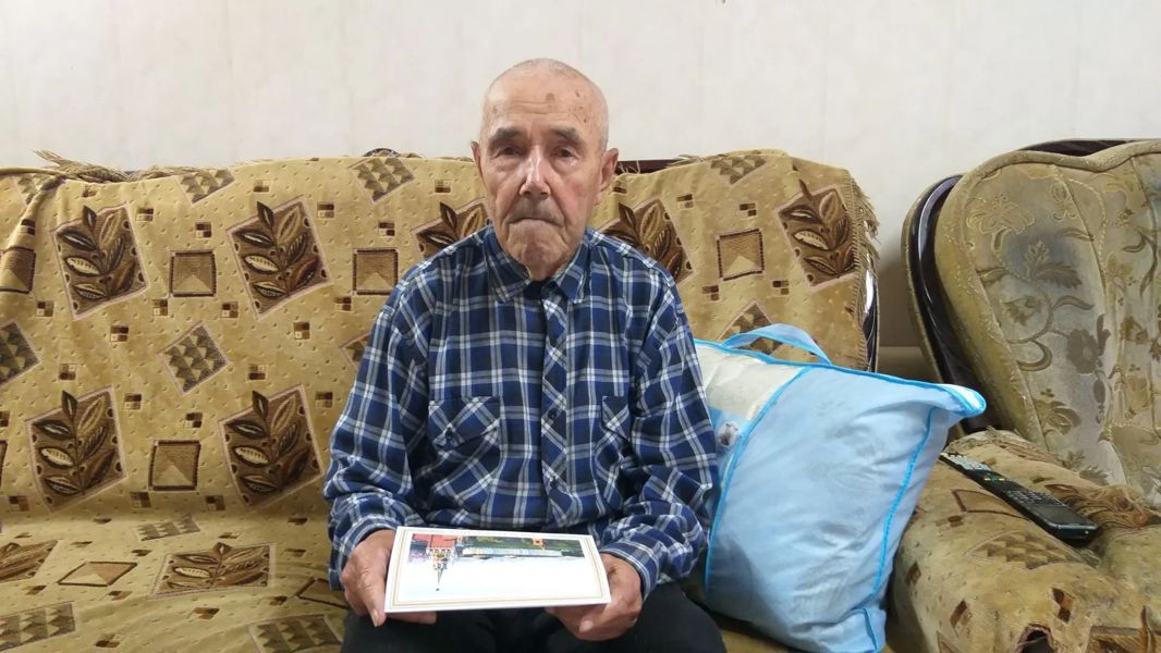 Свой 95-летний день рождения отметил житель деревни Аксарино Илья Михайлович Шоклев