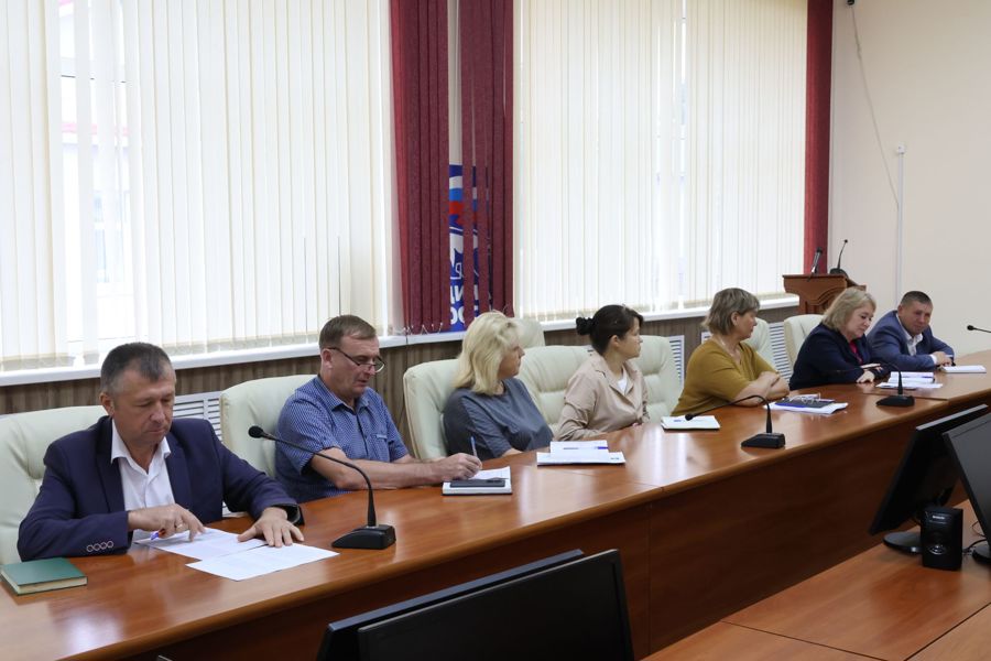 Николай Раськин провел еженедельное рабочее совещание