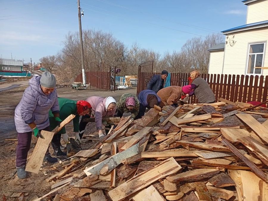 В Шемуршинском округе проходят санитарно-экологические и духовно значимые мероприятия.