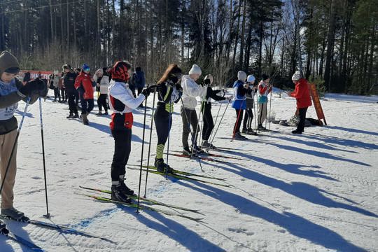 В Шумерлинском муниципальном округе прошли соревнования по лыжным гонкам, посвящённые памяти мастера спорта России Концова Андрияна Николаевича