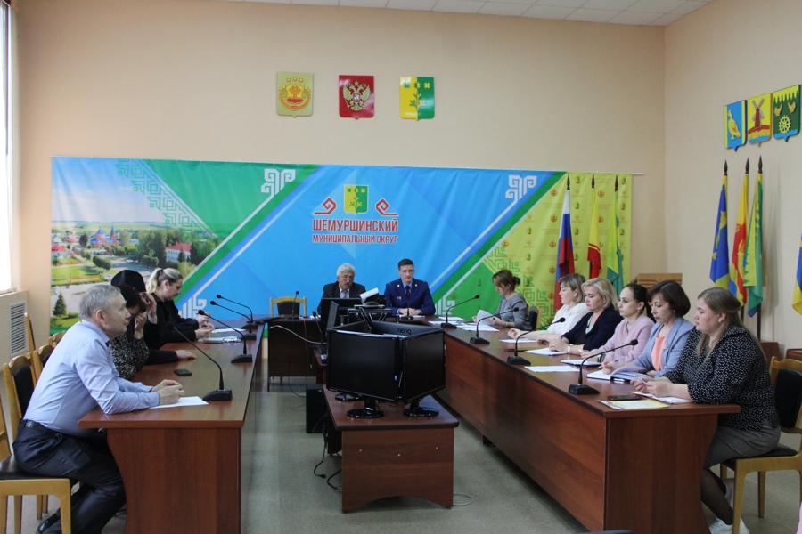 11 мая 2023 года состоялось плановое заседание комиссии по делам несовершеннолетних и защите их прав при администрации Шемуршинского муниципального округа