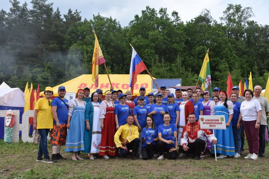 Делегация Аликовского муниципального округа участвовала на слёте агроволонтеров «Лучшие на селе - 2023»