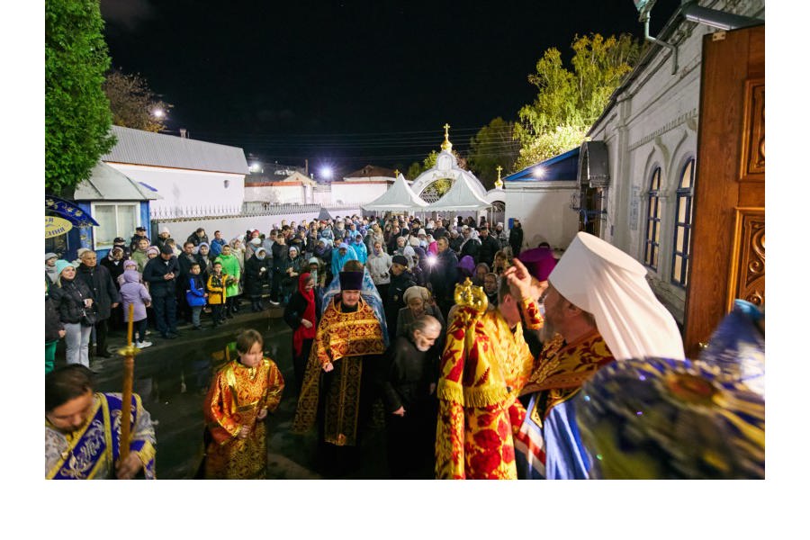Около 10 тысяч верующих посетили Введенский собор в дни пребывания ковчега с мощами святого Георгия Победоносца в Чувашии