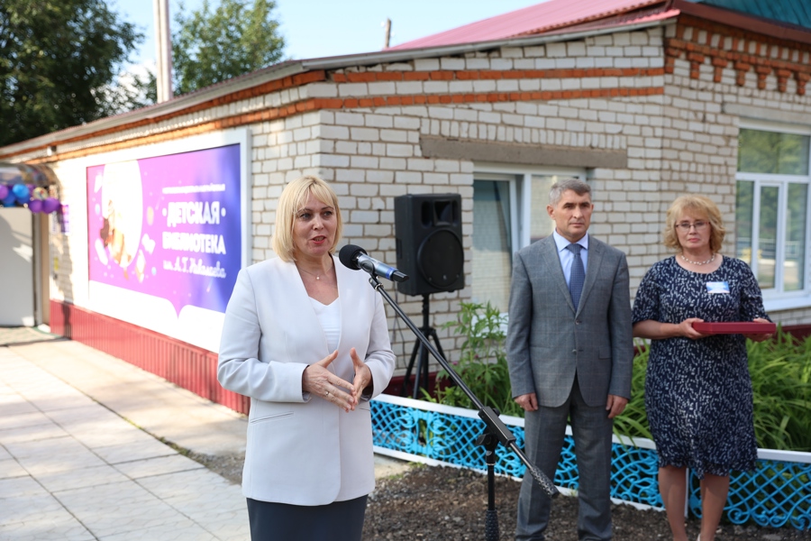 Открытие  Моргаушской детской библиотеки нового поколения в рамках НП «Культура»