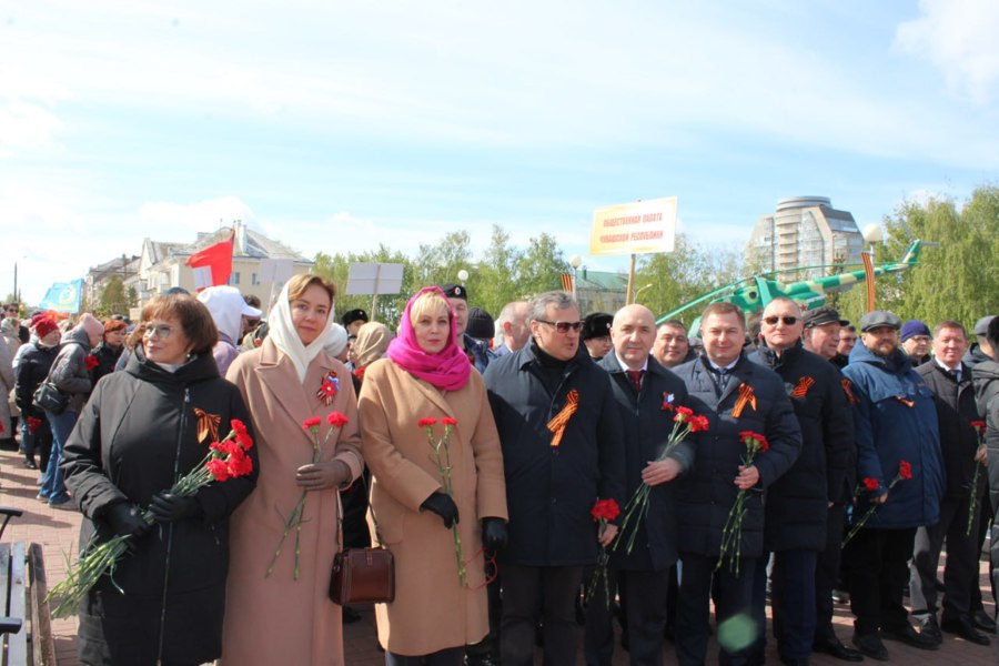 Министр культуры Чувашии Светлана Каликова почтила память участников Великой Отечественной войны