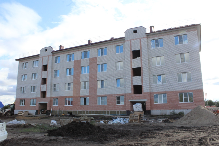 В с. Шемурша продолжается строительство многоквартирного жилого дома по ул. Ленина