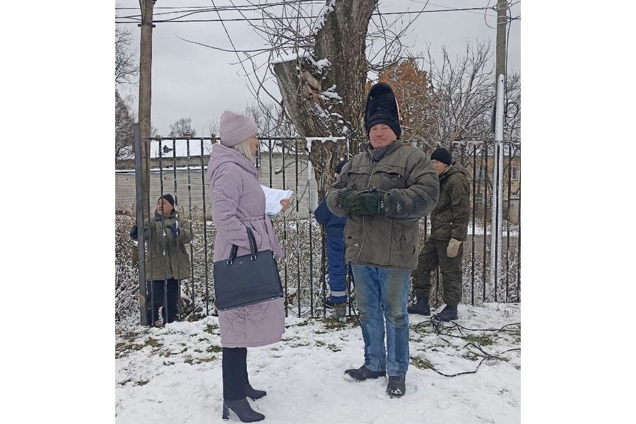 Администрацией города Шумерля совместно с УФНС России по Чувашской Республике продолжаются профилактические визиты в организации с целью снижения неформальной занятости, контроля своевременности и полноты выплаты работодателями заработной платы.