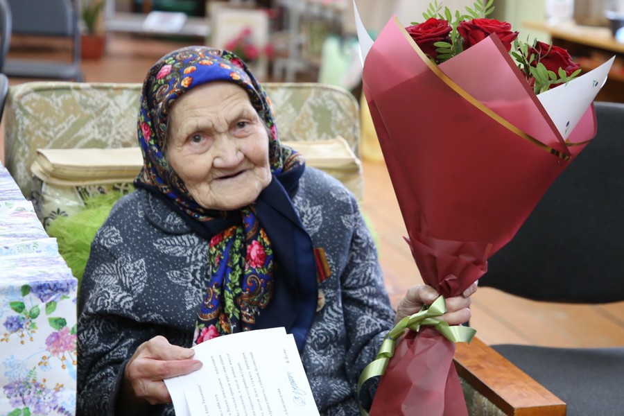 100-летний юбилей отметила жительница д. Латышево Анна Тихоновна Тихонова