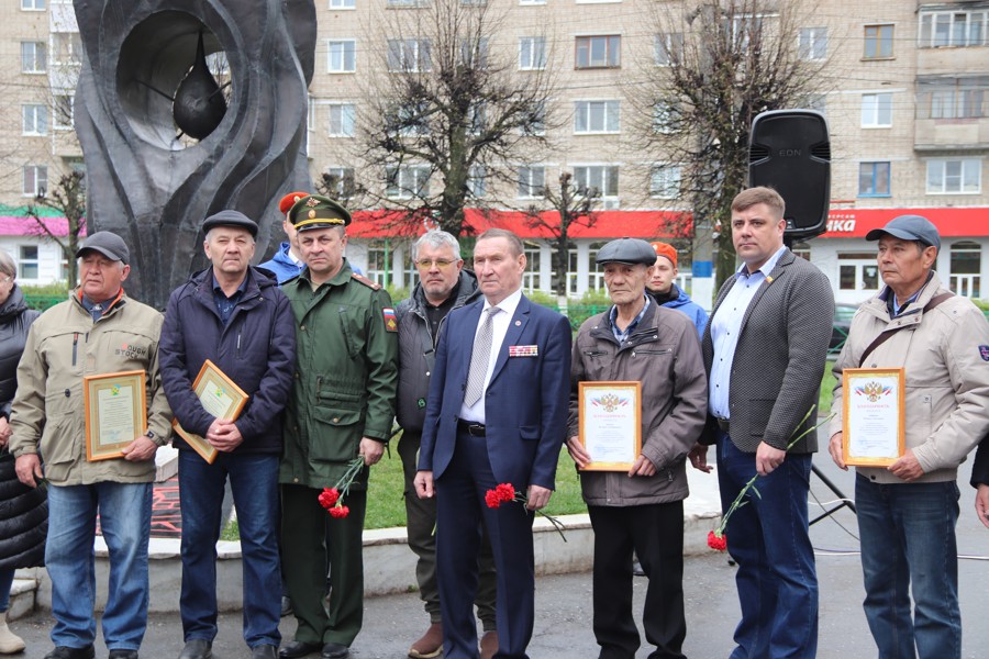 В Новочебоксарске состоялся траурный митинг, посвященный годовщине Чернобыльских событий