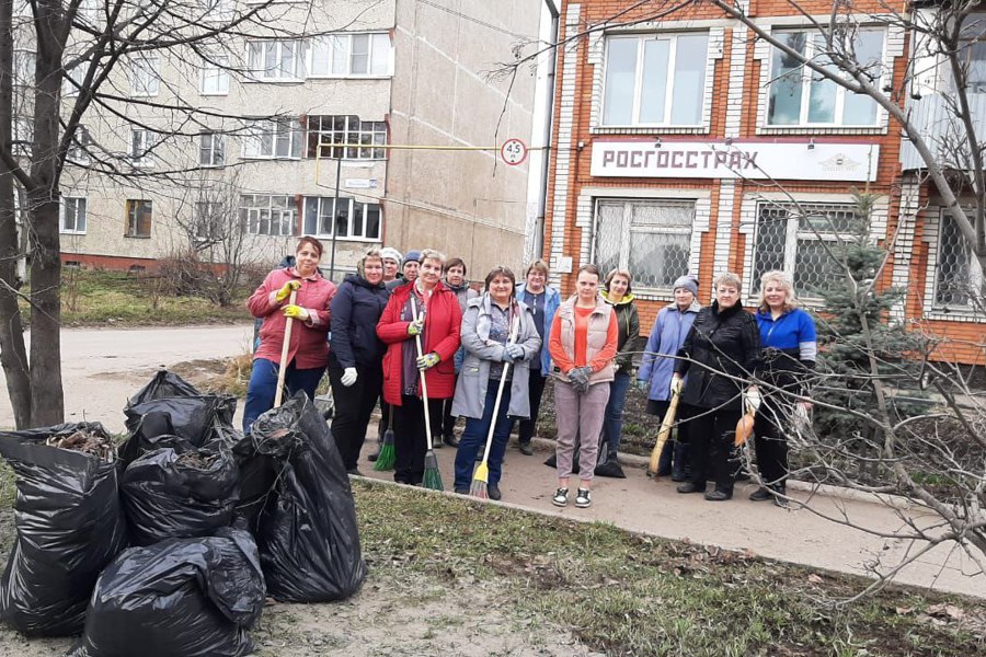 В Алатыре набирает обороты пора субботников