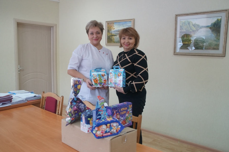 В Чебоксарах завершилась благотворительная акция «Шоколадный подарок в мешок Деда Мороза»