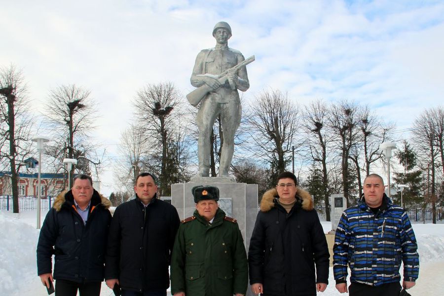В Моргаушском округе почтили память о защитниках Отечества:  «мы помним защитников Родины-они живы в наших сердцах»