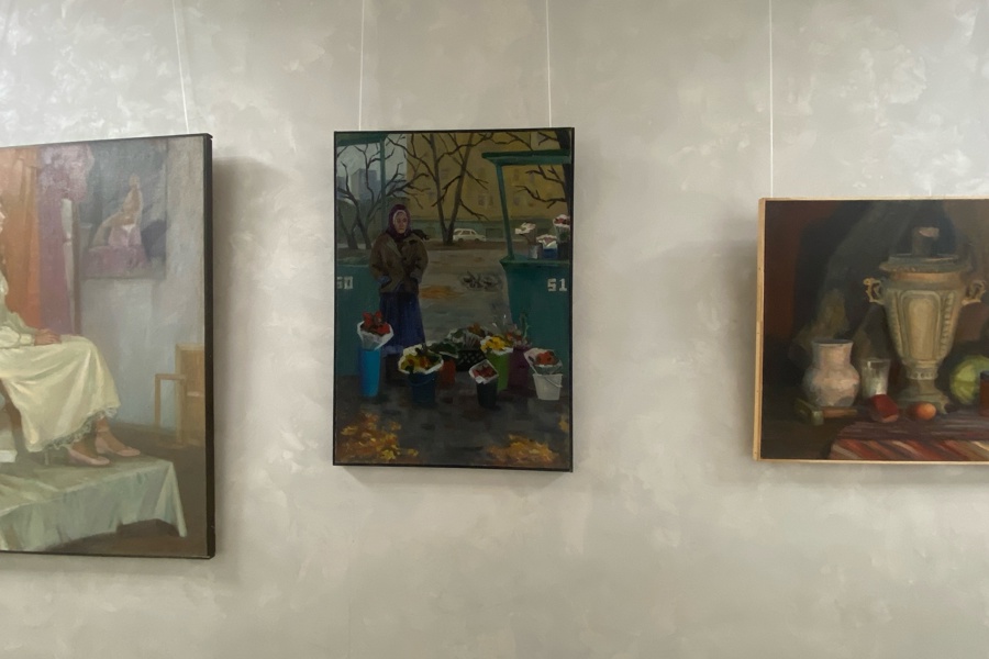 В День студента открылась уникальная выставка выпускников Чебоксарской детской художественной школы №6 им. Акцыновых