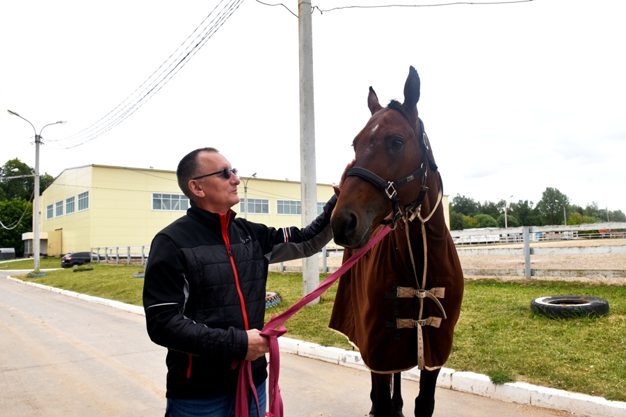 Министр Василий Петров проверил готовность Спортивной школы по конному спорту к проведению Кубка Главы Чувашии
